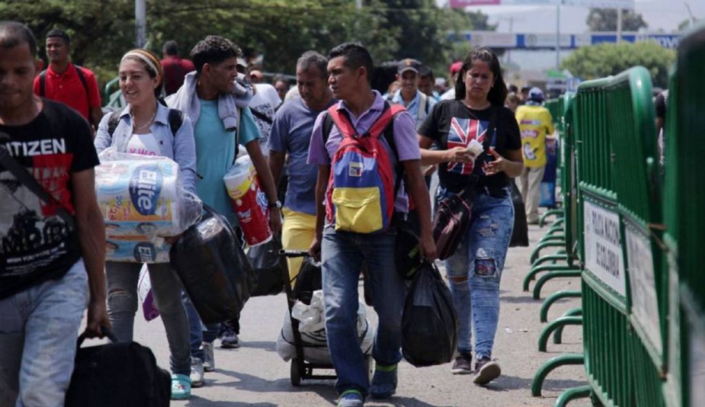 Colombia amplia horarios de entrada en la frontera por el día sin IVA