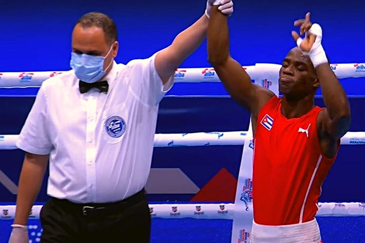 Cuban Caballero obtains second triumph in world boxing