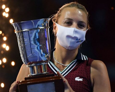 Kontaveit, cuarto título del año y entra en las WTA Finals