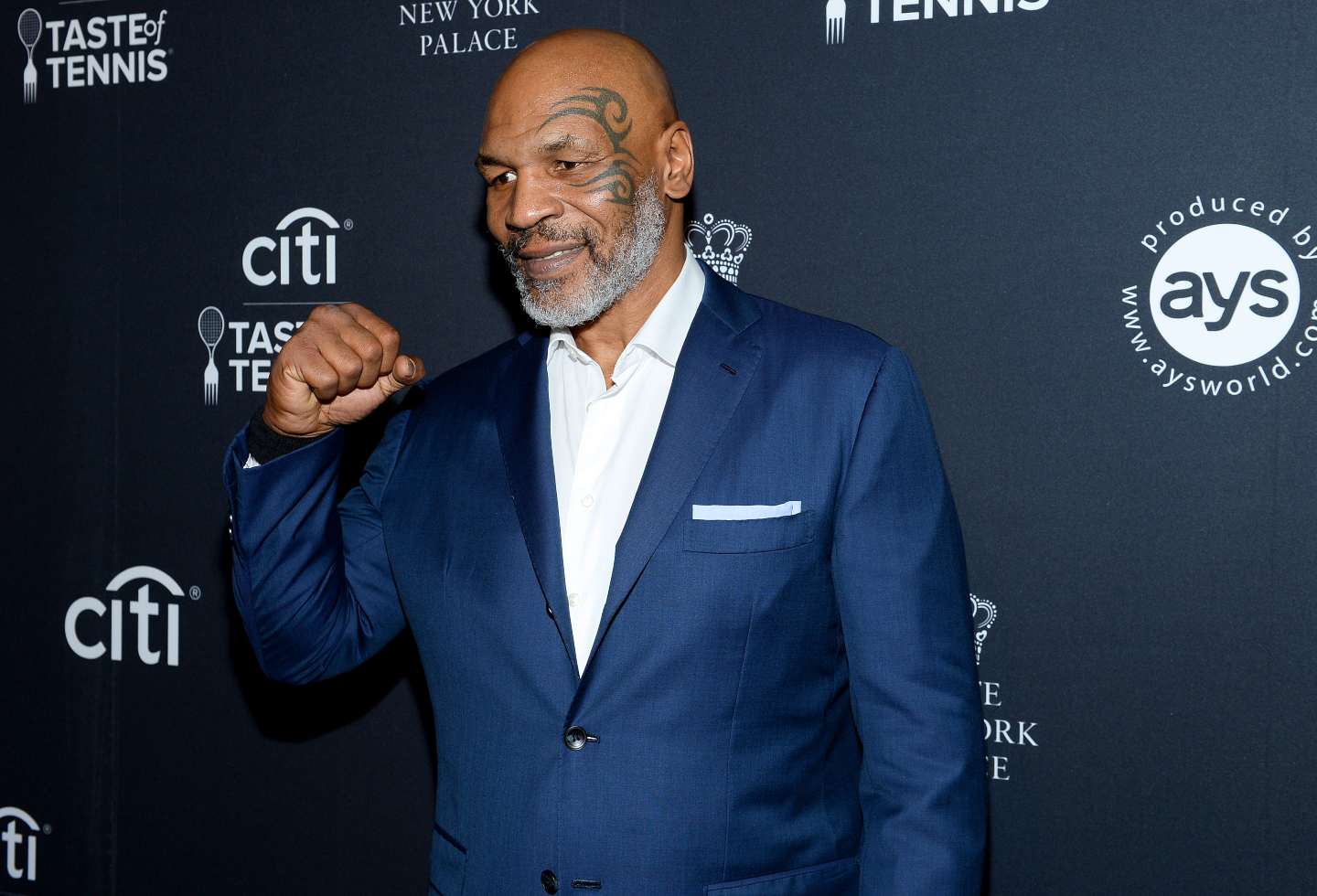 Mike Tyson has been in Colombia for 10 days;  the reasons for your visit