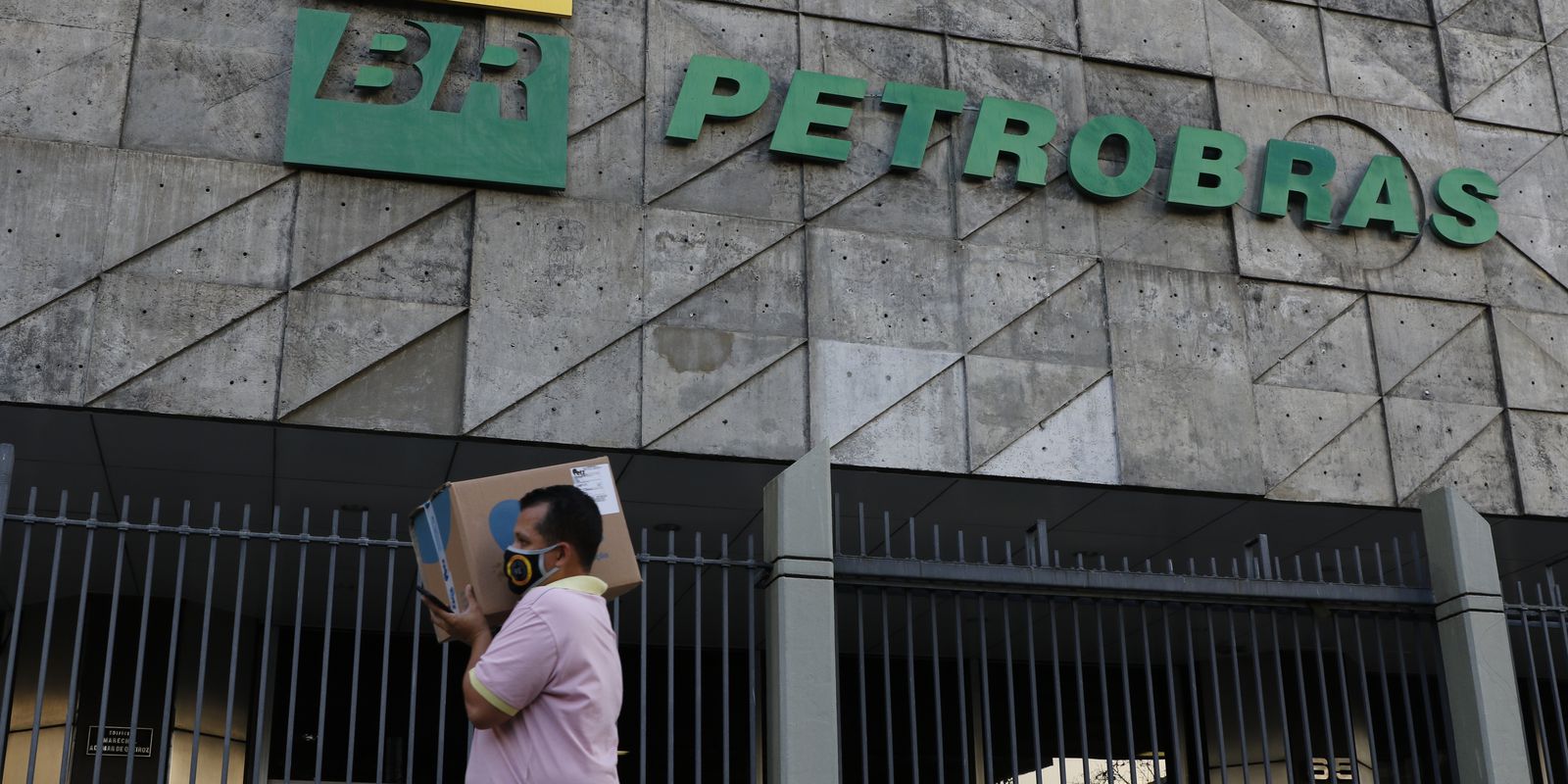 Petrobras has net income of BRL 31 billion in the third quarter