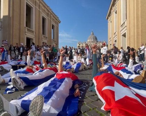 The Vatican defends its decision to ban the presence of Cuban protesters