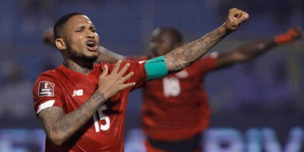 2-3: Panama come back and knock out Honduras