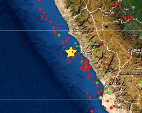 A strong earthquake was felt in Lima and the central coast of Peru