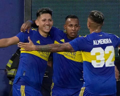 Boca Juniors defeats Sarmiento and approaches the Libertadores