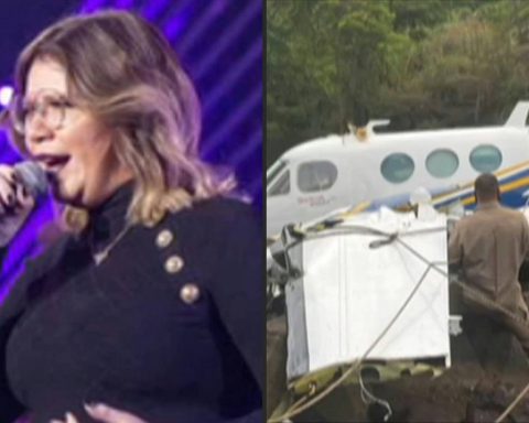 Death in plane crash of singer Marília Mendonça shocks Brazil