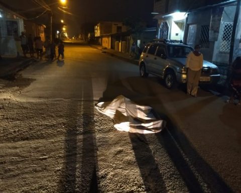 DATOS. 1.995 muertes violentas se registran en Ecuador en lo que va del 2021. Esto representa un incremento de al menos el 108% con relación al 2020.