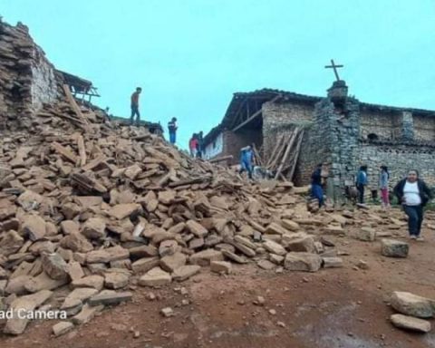 Earthquake in Amazonas: La Jalca Grande church and collapsed houses after earthquake (PHOTOS)