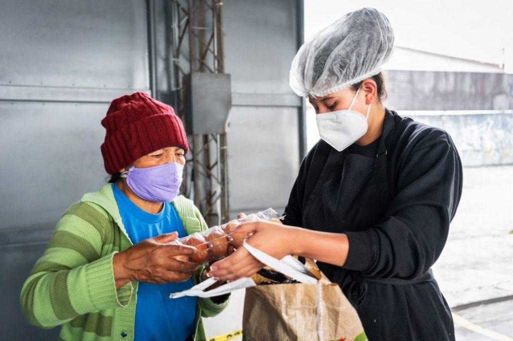 El 41% de los hogares en el Ecuador tienen dificultad para conseguir alimentos diariamente.