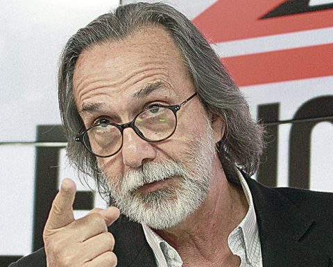 Hernán Chaparro: "Castillo can no longer be accused of being Cerrón's puppet, but they will say that he is a weak president"