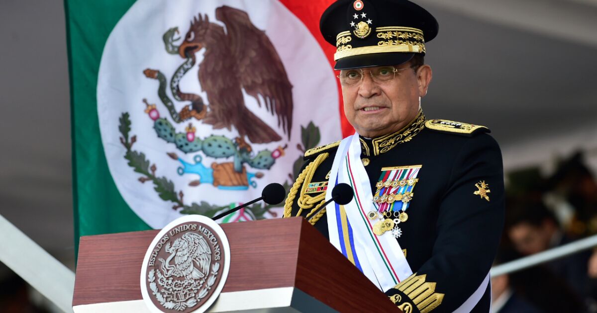 #LaEstampa |  The propaganda of General Cresencio Sandoval