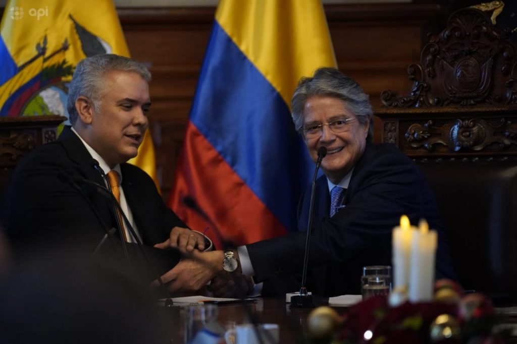 On December 1, Ecuador will open the border with Colombia