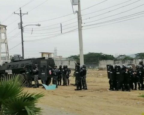 La Policía intenta controlar incidentes en la Penitenciaría