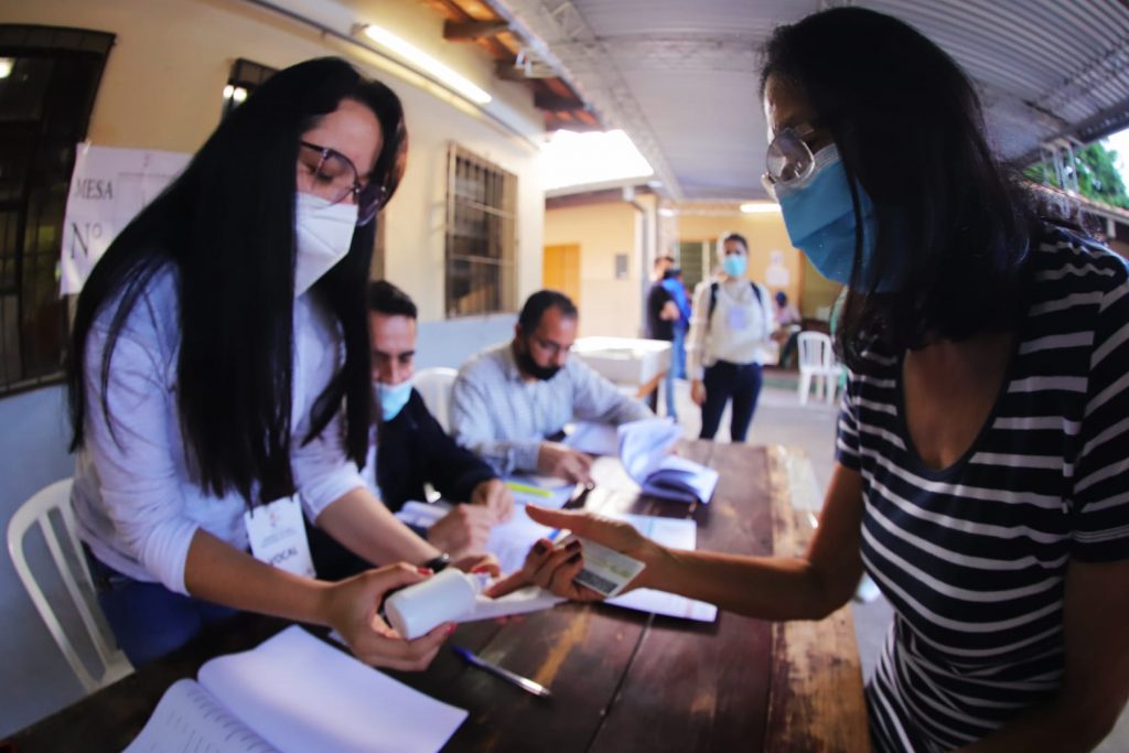 Political nomination of women increased 2% in the last elections