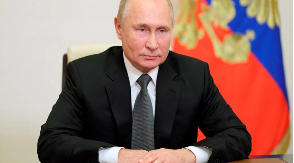 Putin scolds the European Union and the United States but proposes dialogue