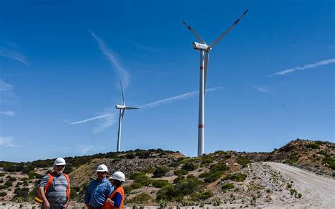 HECHO. Una planta eólica necesita hasta nueve veces más minerales