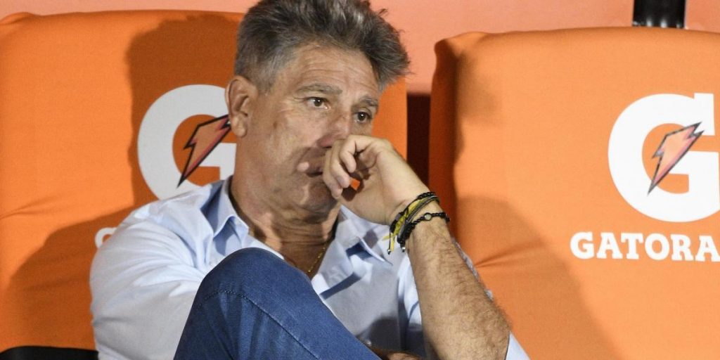 Renato Gaúcho puts his position at the disposal of Flamengo