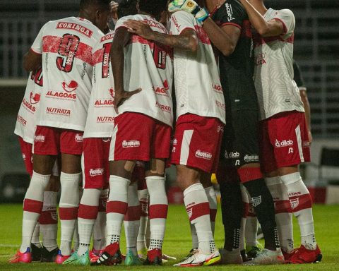 Series B: CRB beats Sampaio Corrêa at the end of the 33rd round