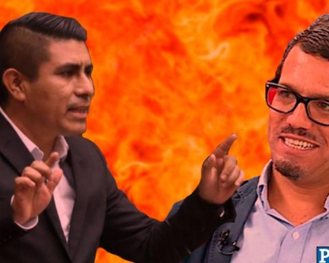 "Suck, scoundrel, starving, coward": Congressman Alex Flores and Christian Hudtwalcker told each other everything