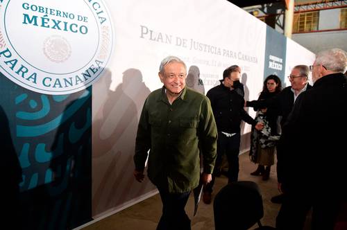 The President announces a 600 million pesos fund in support of retired miners from Cananea