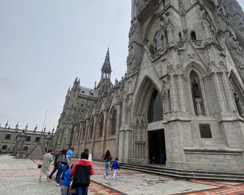 Norma. Antes de la pandemia por Covid-19, la Basílica recibía un promedio diario de 200 turistas. Actualmente, hay días donde llegan 30 turistas.