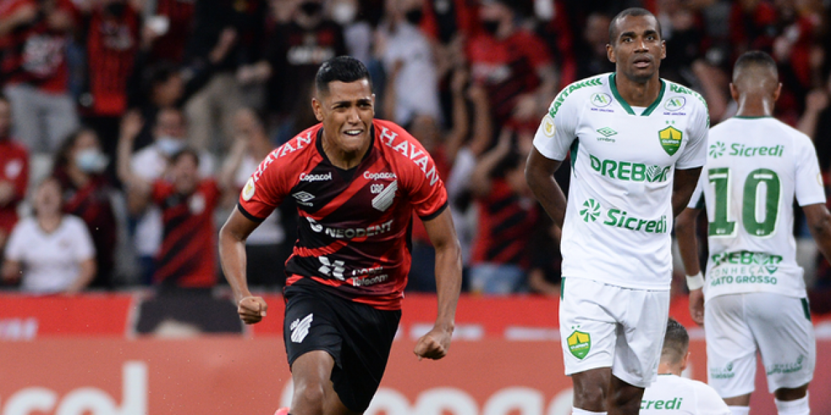 1-0: Paranaense, champion of the South American, eludes relegation
