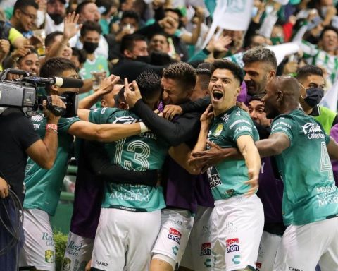 2-1: Mena leads León to the final of the Apertura