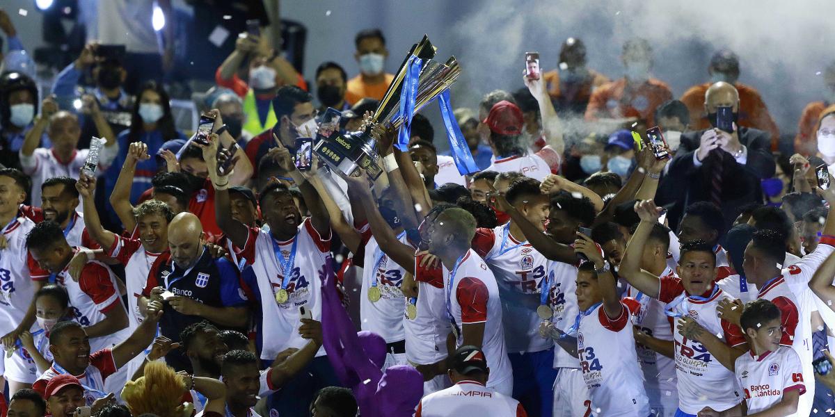 A dozen fans injured in a fight in Honduras