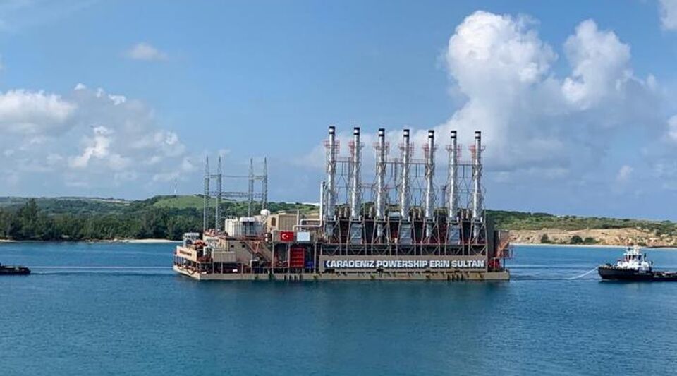 Announce the imminent commissioning of a new floating power plant in Cuba