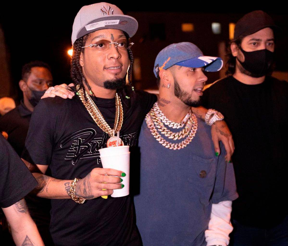 Anuel AA comes to the neighborhood to record with Rochy RD and promises to get his visa