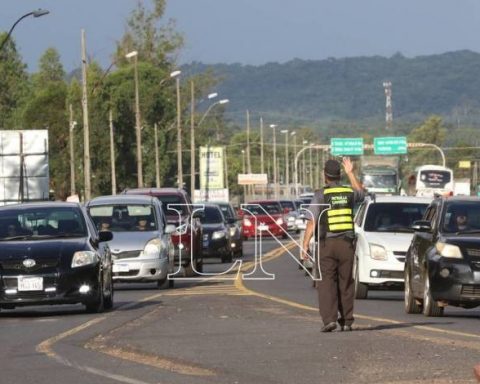 Caminera gets ready for coverage in Caacupé and announces vehicular detours