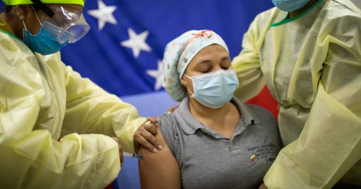 Chavismo assures that 80% of Venezuela is vaccinated against COVID-19