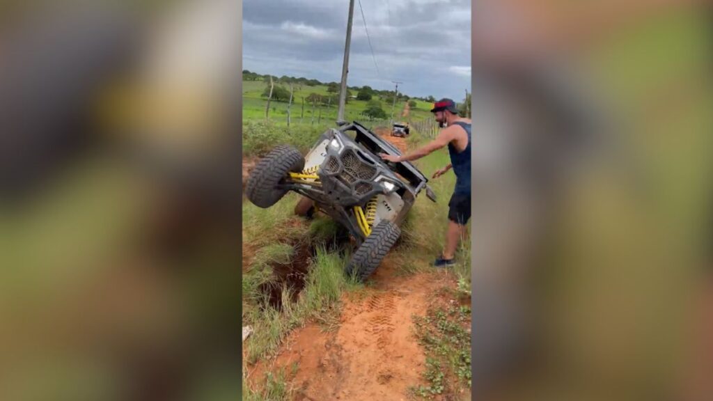 Diego Costa's curious way of trying to turn a half-overturned buggy ...