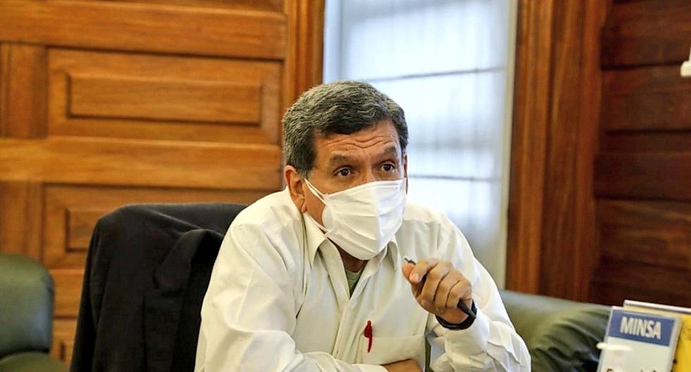 Hernando Cevallos denies that he is thinking of resigning as Minister of Health