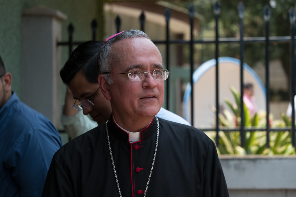 Monsignor Báez urges the Police and the Army to stop repressing the people