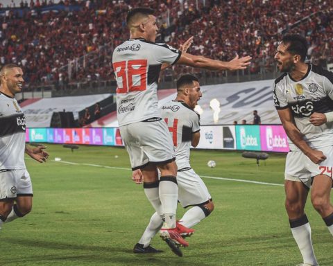 Sigue el Olimpia vs Cerro Porteño, hoy en vivo y en directo online, partido de la Supercopa de Paraguay a través de AS.com. Un encuentro disputado...