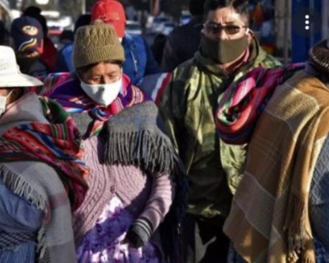 On Sunday, Bolivia registers 522 infections and 12 deaths from covid