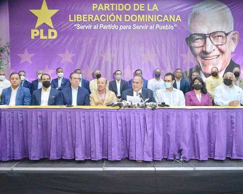 PLD says government seeks to discredit Danilo Medina