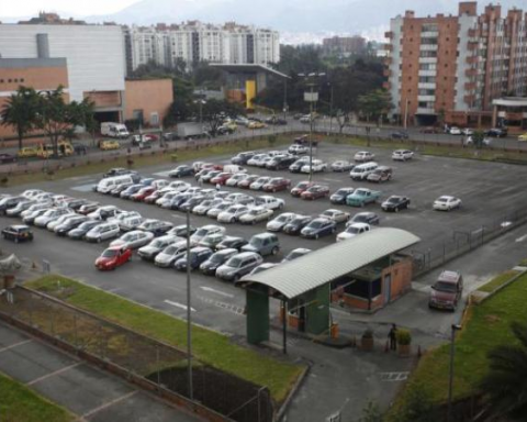 Pocket-sized: parking rates in Bogotá for 2022