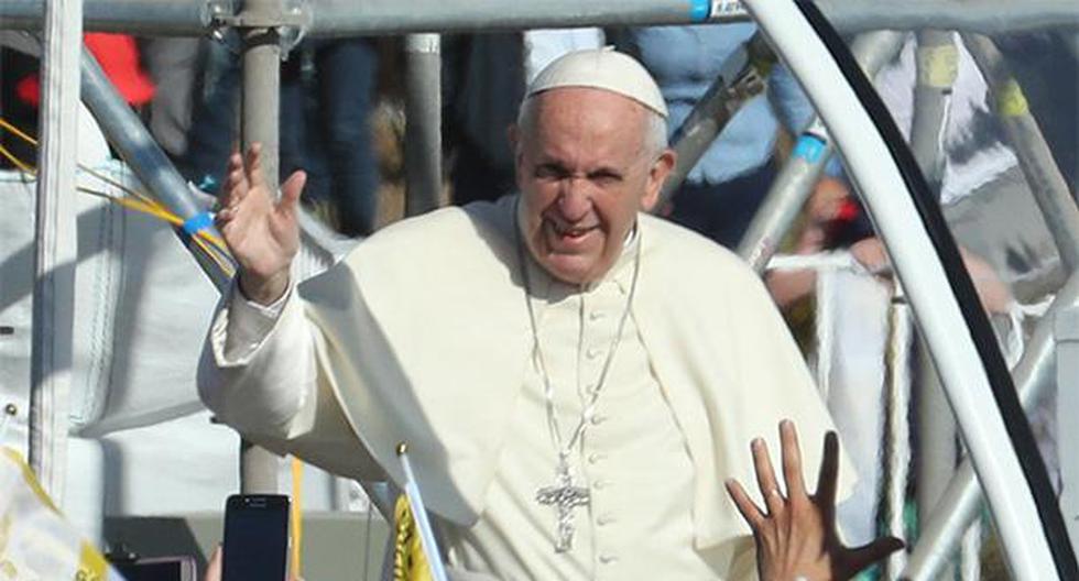 Pope Francis invited President Pedro Castillo to visit the Vatican "soon"