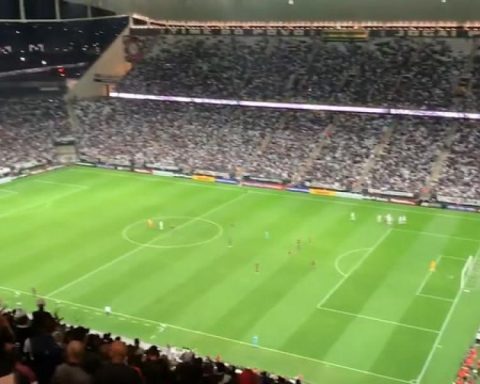 Record in Brazil: 31,000 spectators at Corinthians-Sao Paulo