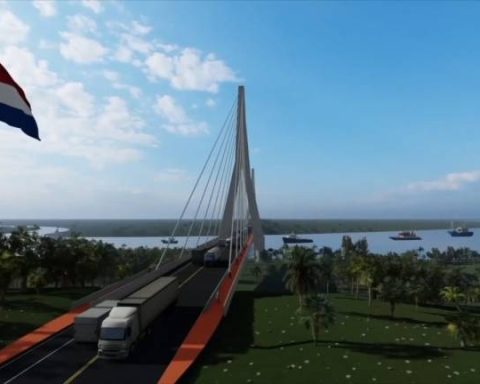 Second bridge with Brazil: nine companies interested in the executive project