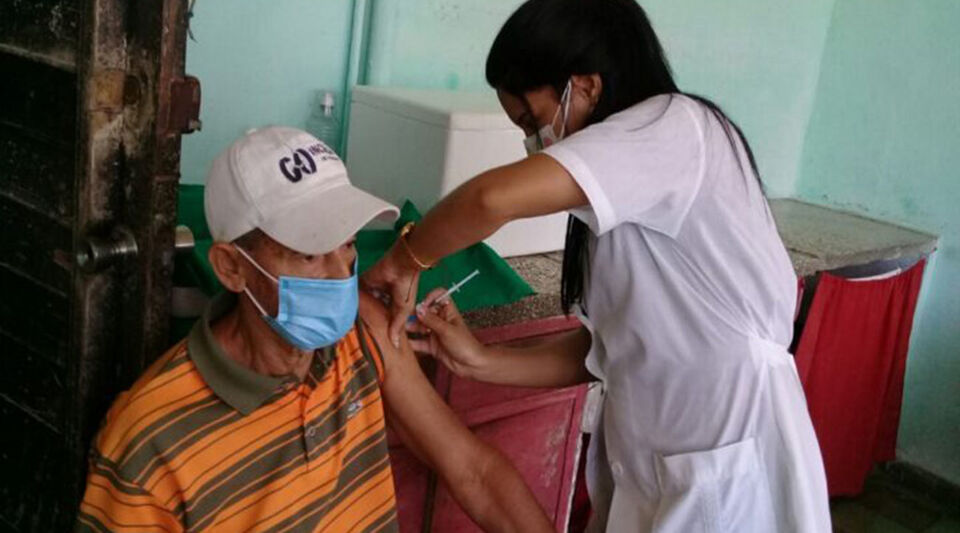 The third dose of vaccine is advanced in Havana in anticipation of the arrival of omicron in Cuba