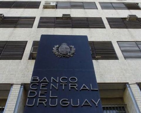 Uruguay's GDP grew 5.9% in year-on-year terms