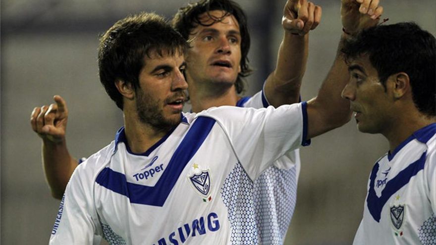 Vélez ties with Patronato in the farewell of 'Ricky' Álvarez