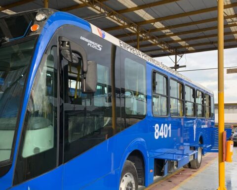 84 buses donated by Japan and assembled in Colombia arrive in Cuba this Thursday