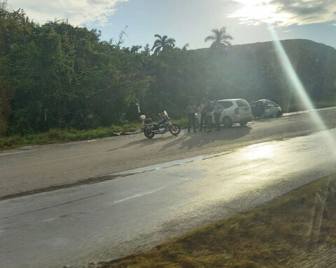 A traffic accident on the National Highway of Cuba leaves two dead and four injured