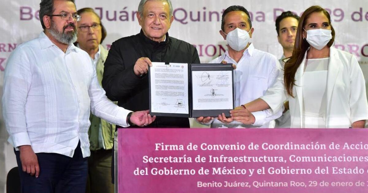 AMLO announces the purchase of 1,200 hectares to build the Tulum airport