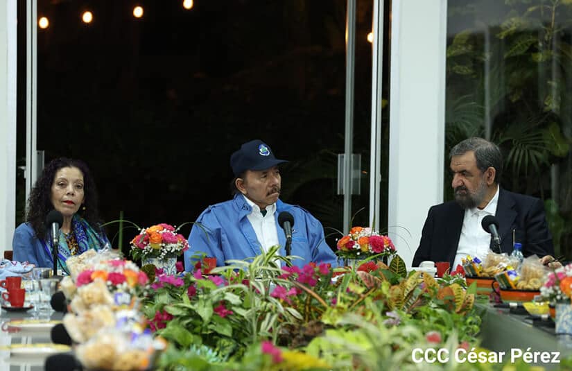 Argentine ambassador accompanied Ortega, despite the fact that Murillo advanced the Iranian visit