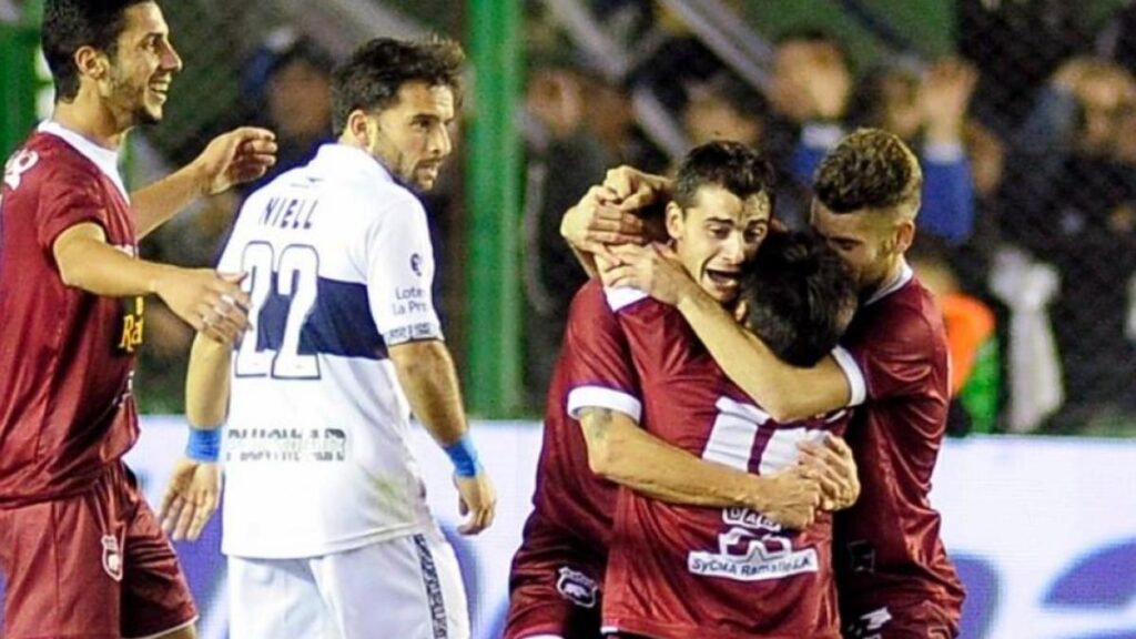 Belgrano wins the Uruguayan Tetracampeones Cup